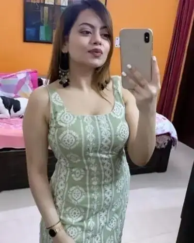 Call Girl in Andipatti
